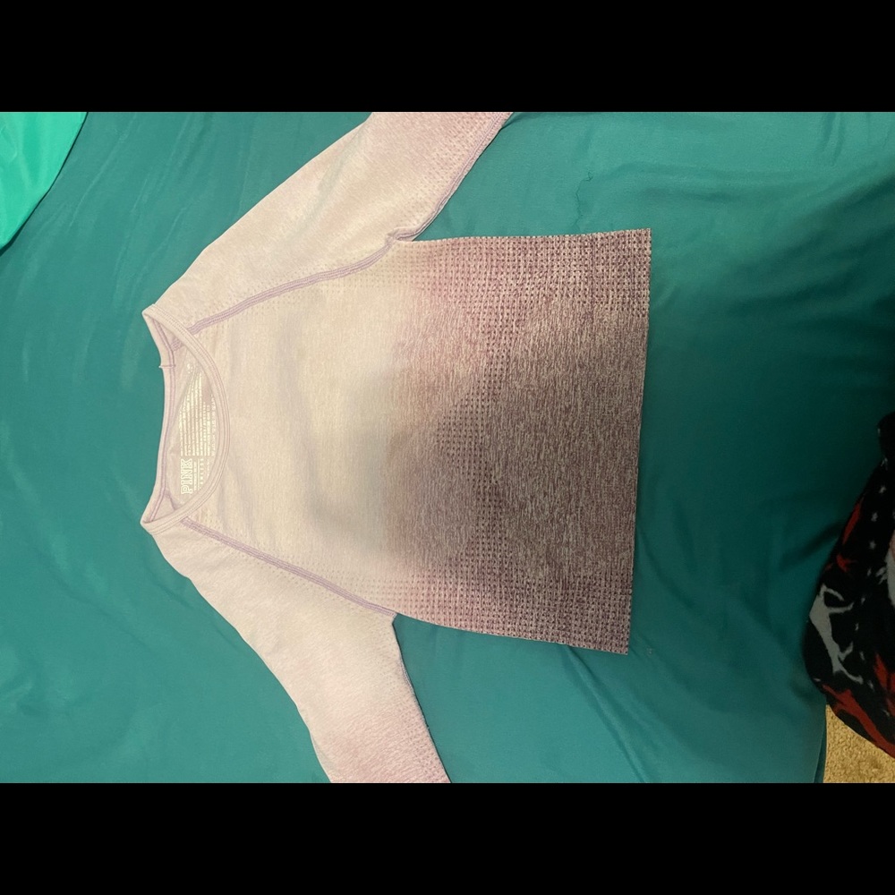 pink long sleeve crop top